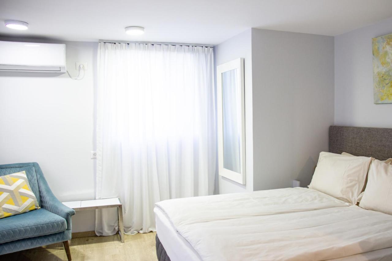Stacey'S Stylish Studio Eilat Luaran gambar